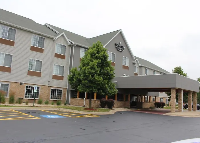 Country & By Radisson, - Bolingbrook Romeoville