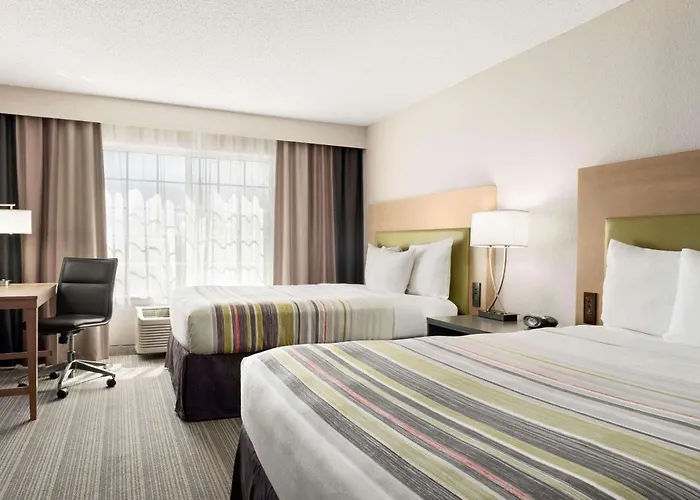 Country & By Radisson, - Bolingbrook Romeoville