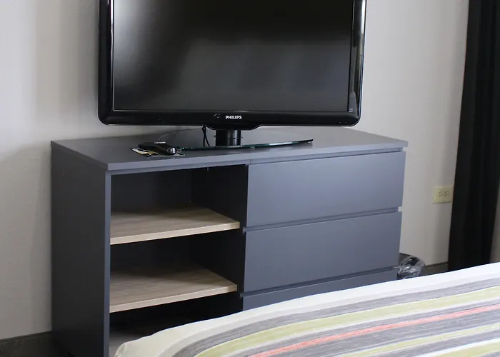 Country & By Radisson, - Bolingbrook Hotel Romeoville