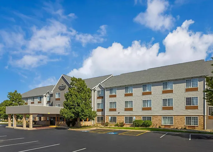 Country & By Radisson, - Bolingbrook 4* Romeoville