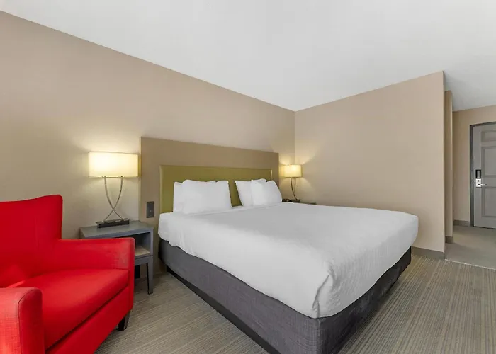 Country & By Radisson, - Bolingbrook 4* Romeoville