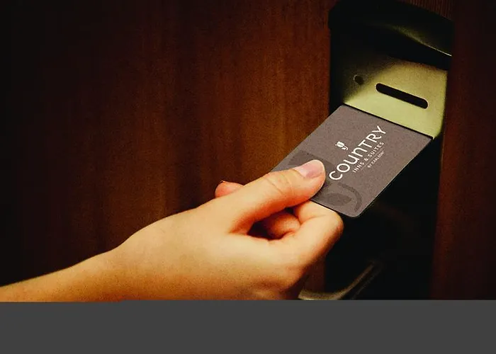 Hotel Country & By Radisson, - Bolingbrook 4*